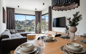 New villa for up to 12 people Golf view, Benahavis